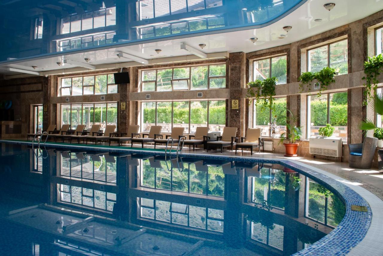 ยันนัต รีสอร์ต Hotel Kara-Bulak ภายนอก รูปภาพ