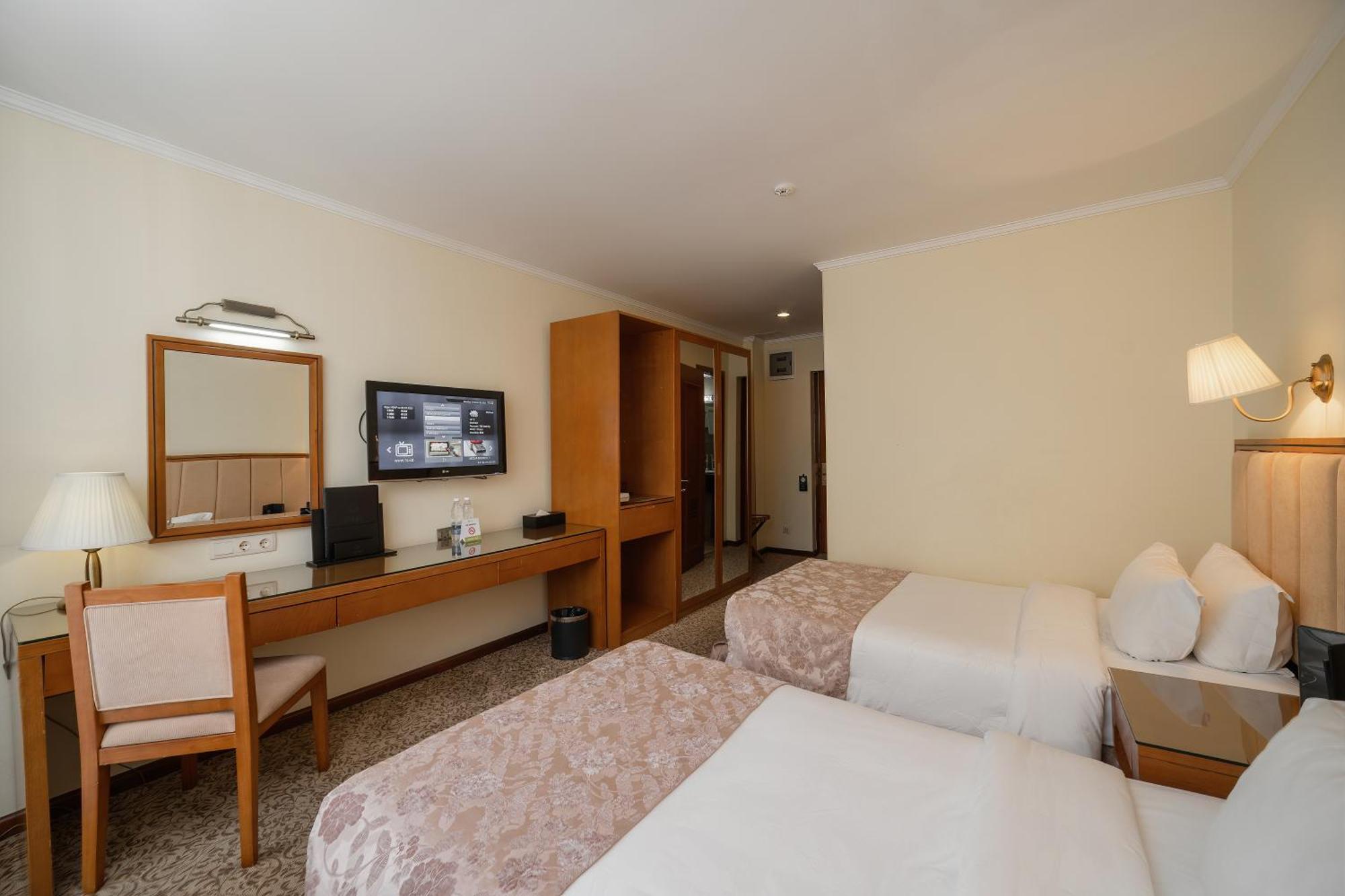 ยันนัต รีสอร์ต Hotel Kara-Bulak ห้อง รูปภาพ