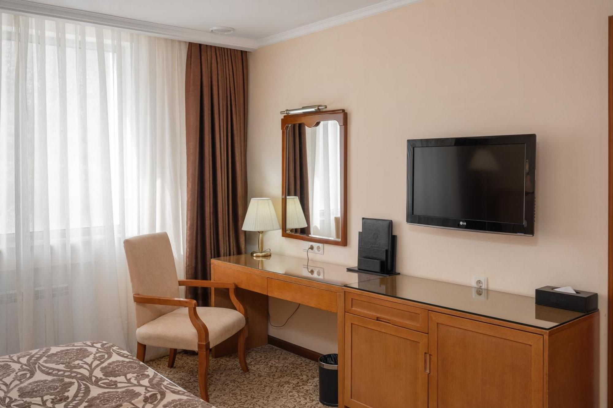 ยันนัต รีสอร์ต Hotel Kara-Bulak ห้อง รูปภาพ