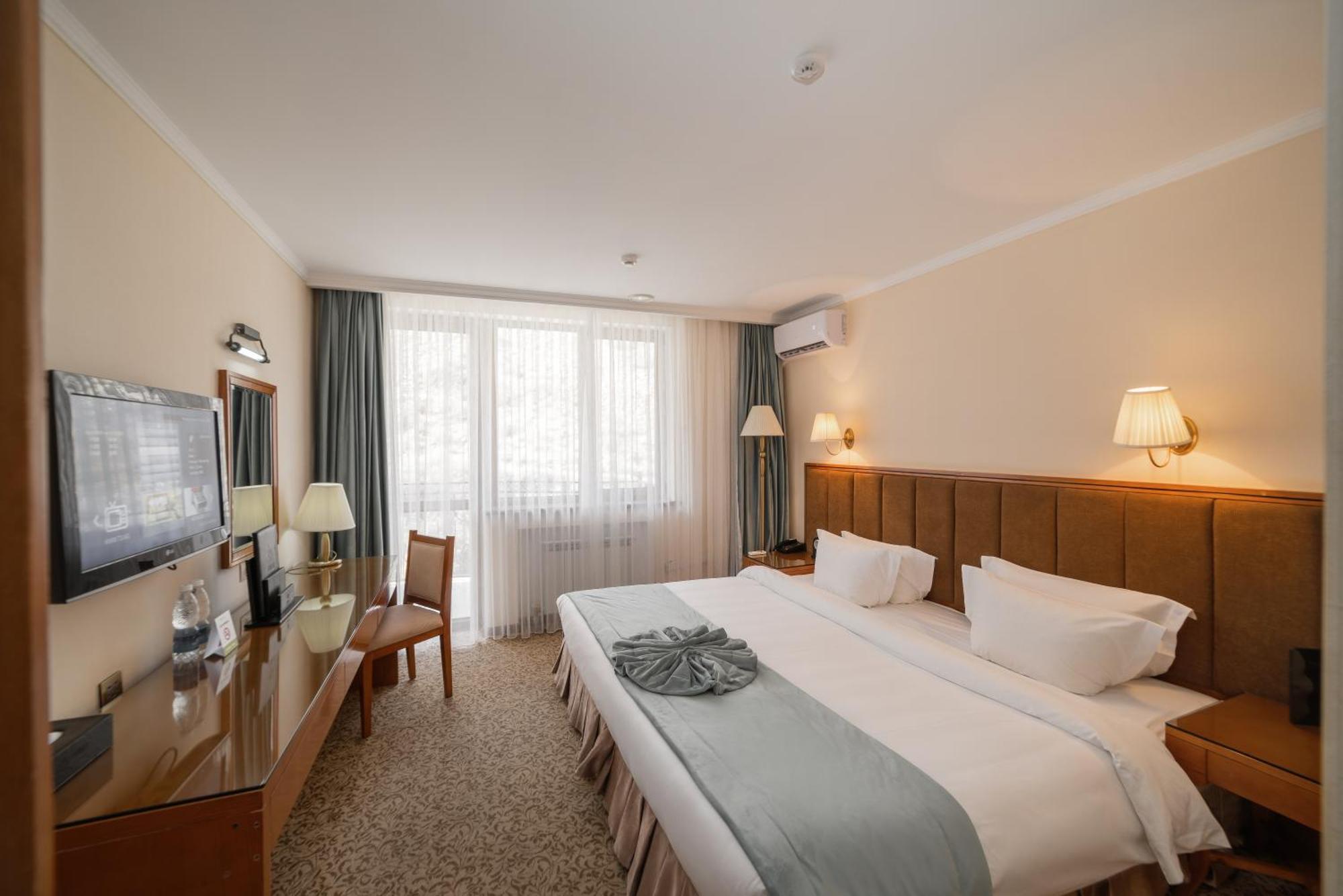 ยันนัต รีสอร์ต Hotel Kara-Bulak ห้อง รูปภาพ